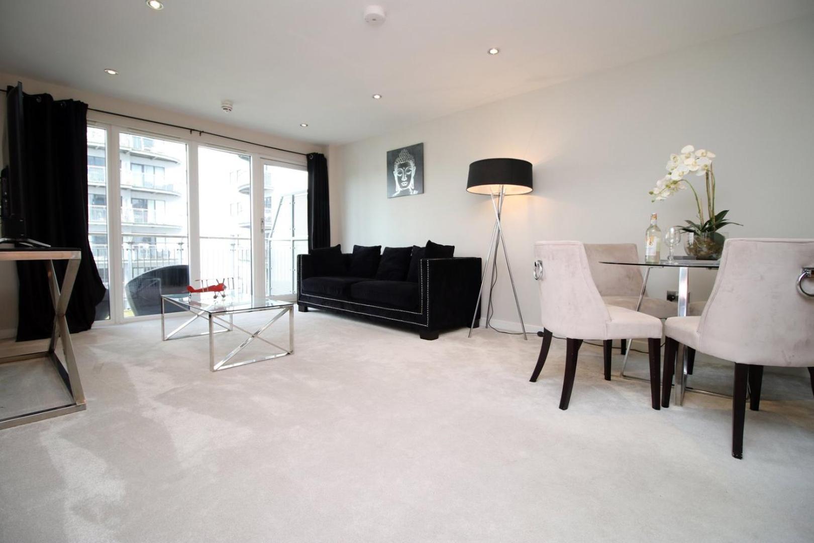 Perfect Getaway In Cardiff Marina Apartment Ngoại thất bức ảnh
