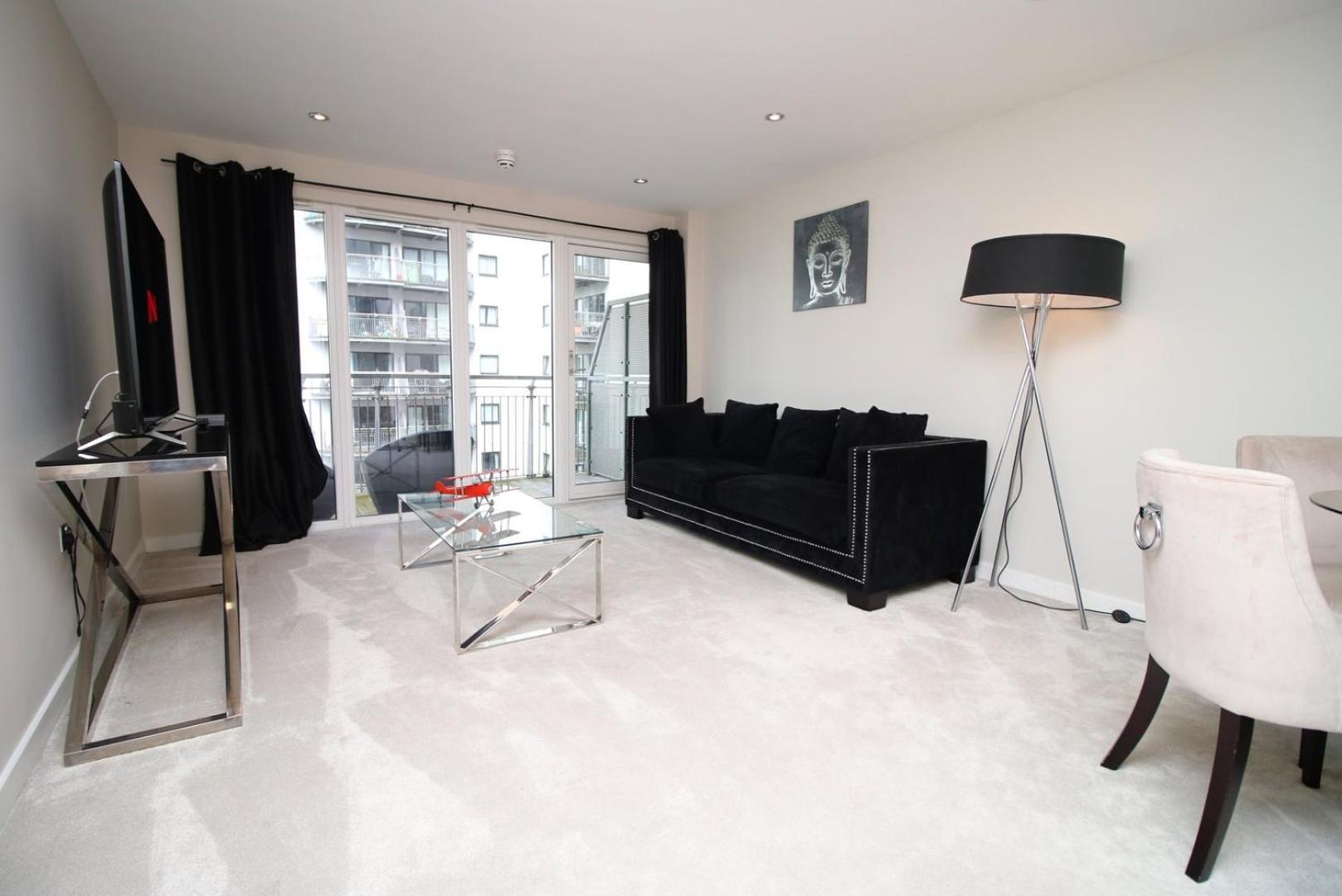 Perfect Getaway In Cardiff Marina Apartment Ngoại thất bức ảnh